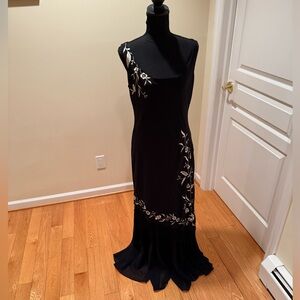 Alex Evenings Stunning Maxi Dress with embroidered floral design and fringe